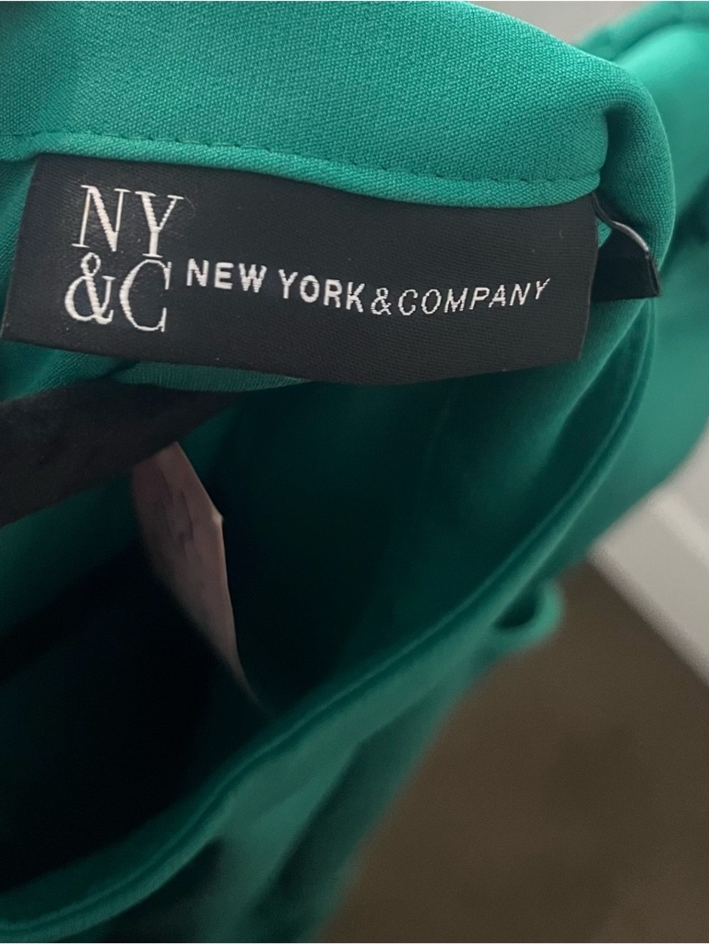 New York & Company Green Keyhole Tie-Waist Jumpsuit - Picture 7 of 7